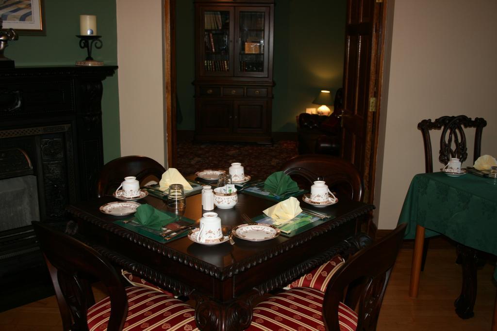 Avarest Bunratty B&B Shannon Buitenkant foto